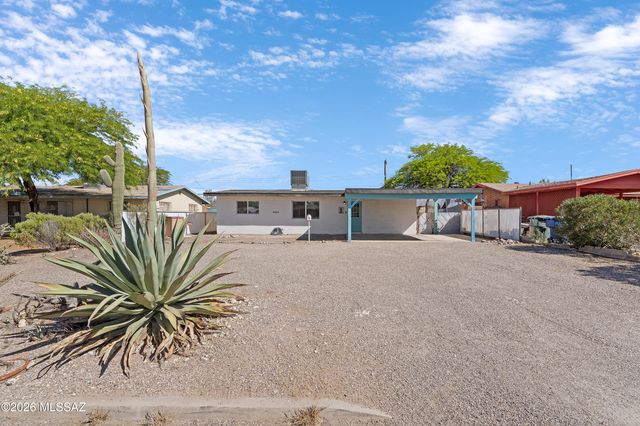 843 E Alturas Street, Tucson, AZ 85719