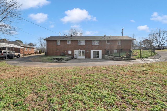 218 Cumberland Cir, Nashville, TN 37214