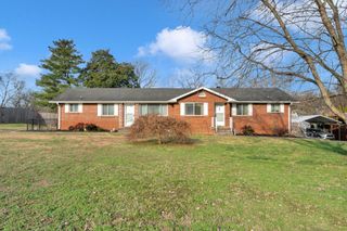 218 Cumberland Cir, Nashville, TN 37214
