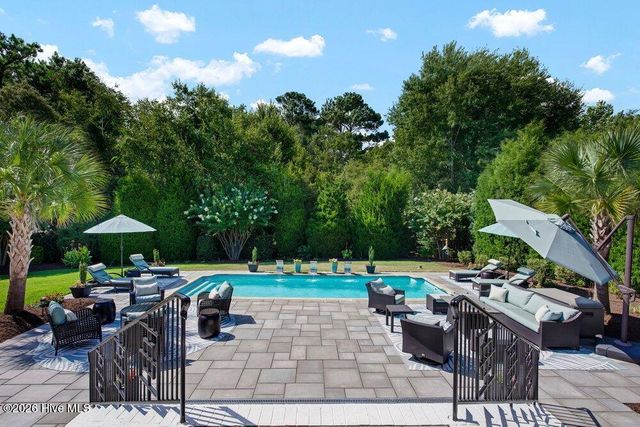 1208 Great Oaks Drive, Wilmington, NC 28405