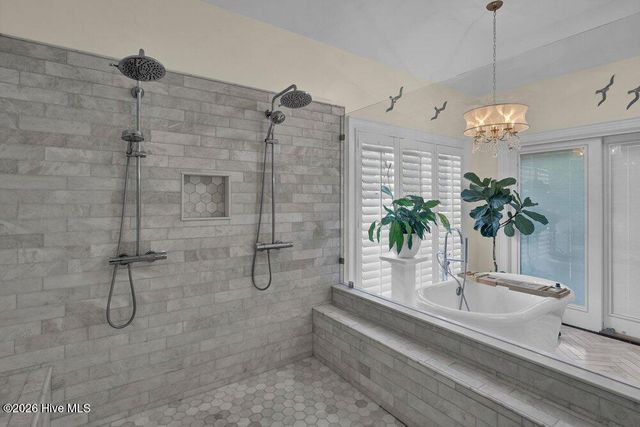 1208 Great Oaks Drive, Wilmington, NC 28405