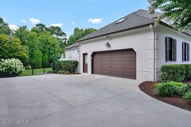 1208 Great Oaks Drive, Wilmington, NC 28405