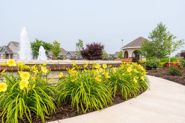 8 Briden Lane 8, Sycamore, IL 60178