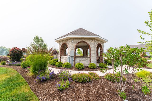8 Briden Lane 8, Sycamore, IL 60178
