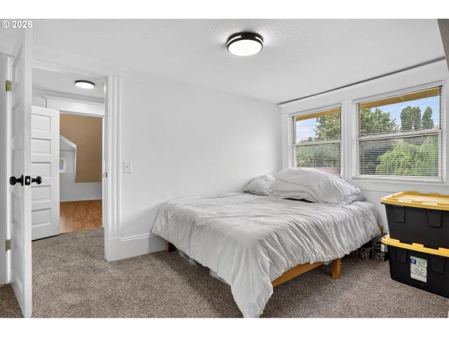 4836 N ALBINA Ave, Portland, OR 97217