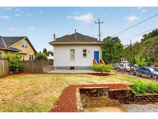 4836 N ALBINA Ave, Portland, OR 97217