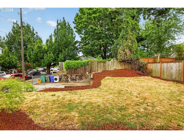 4836 N ALBINA Ave, Portland, OR 97217