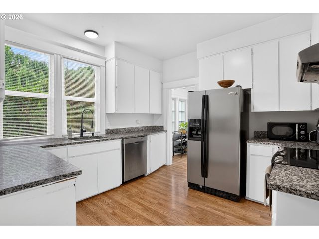 4836 N ALBINA Ave, Portland, OR 97217