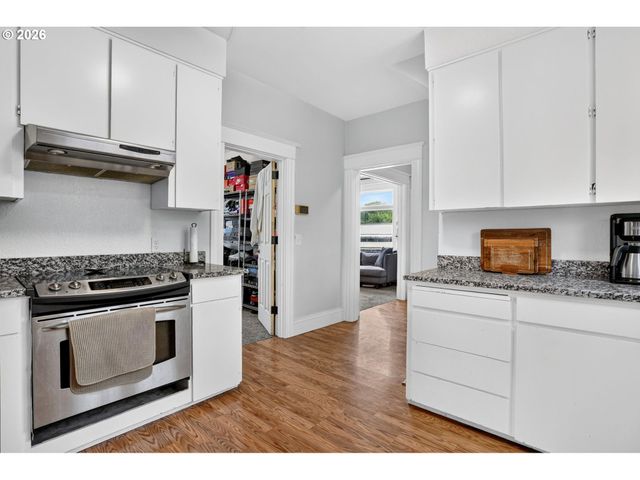 4836 N ALBINA Ave, Portland, OR 97217