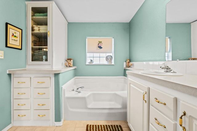 8162 13th Hole Drive, Port St Lucie, FL 34952