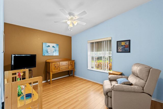 8162 13th Hole Drive, Port St Lucie, FL 34952