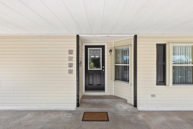 8162 13th Hole Drive, Port St Lucie, FL 34952