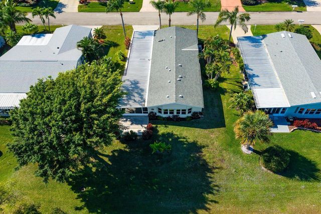 8162 13th Hole Drive, Port St Lucie, FL 34952