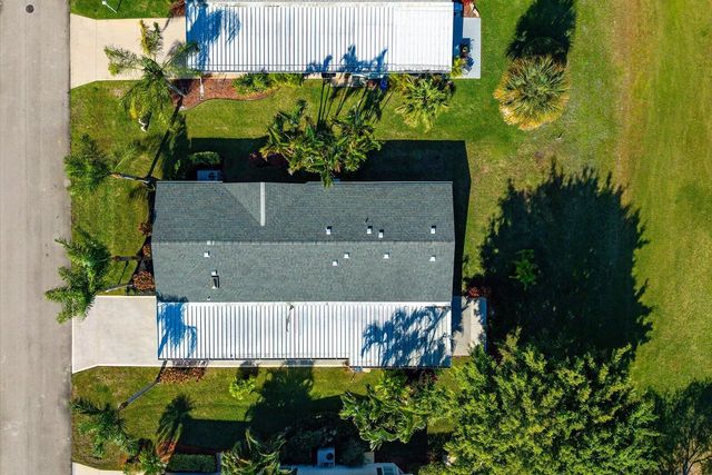 8162 13th Hole Drive, Port St Lucie, FL 34952