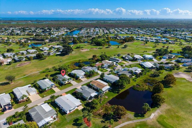 8162 13th Hole Drive, Port St Lucie, FL 34952