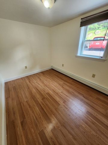 20 Miller St 2, Quincy, MA 02169