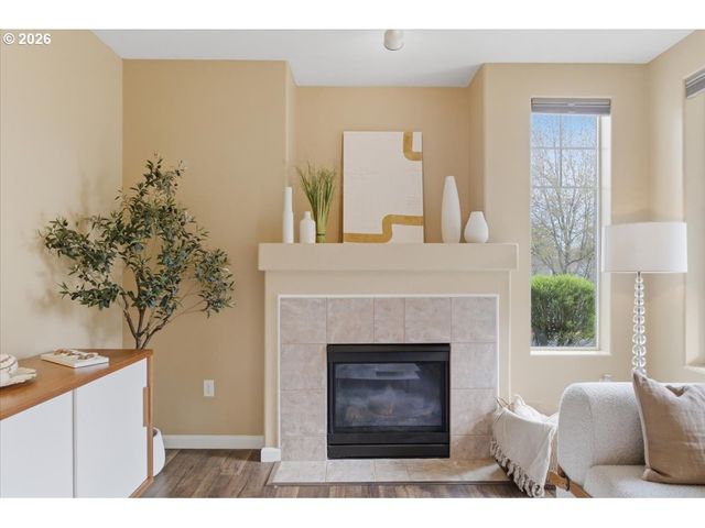 1807 Ne 101ST Ave, Hillsboro, OR 97006