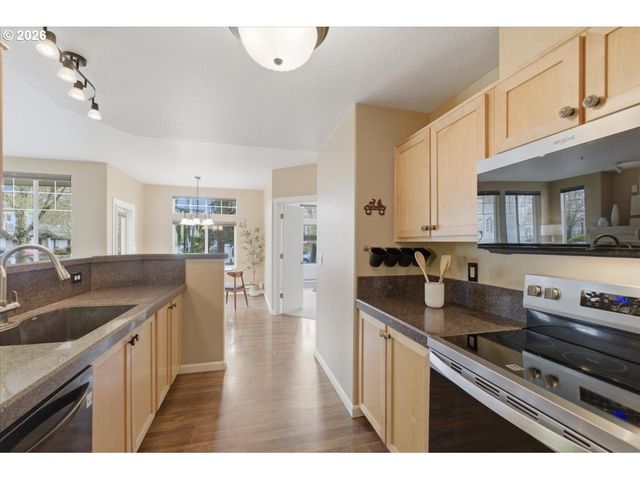 1807 Ne 101ST Ave, Hillsboro, OR 97006