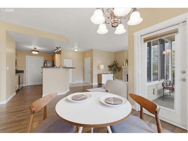 1807 Ne 101ST Ave, Hillsboro, OR 97006