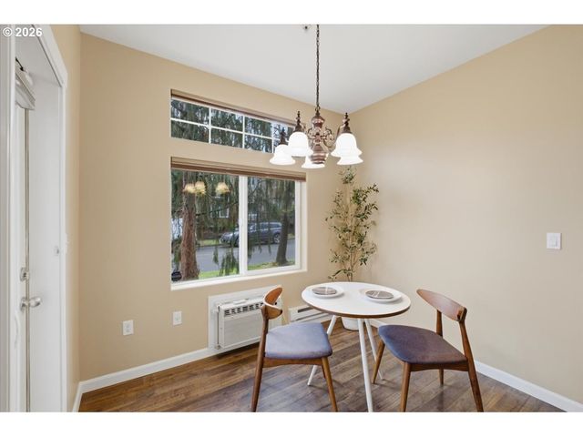 1807 Ne 101ST Ave, Hillsboro, OR 97006