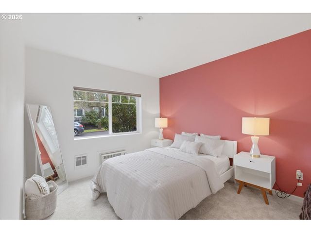 1807 Ne 101ST Ave, Hillsboro, OR 97006