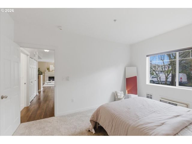 1807 Ne 101ST Ave, Hillsboro, OR 97006