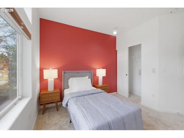 1807 Ne 101ST Ave, Hillsboro, OR 97006