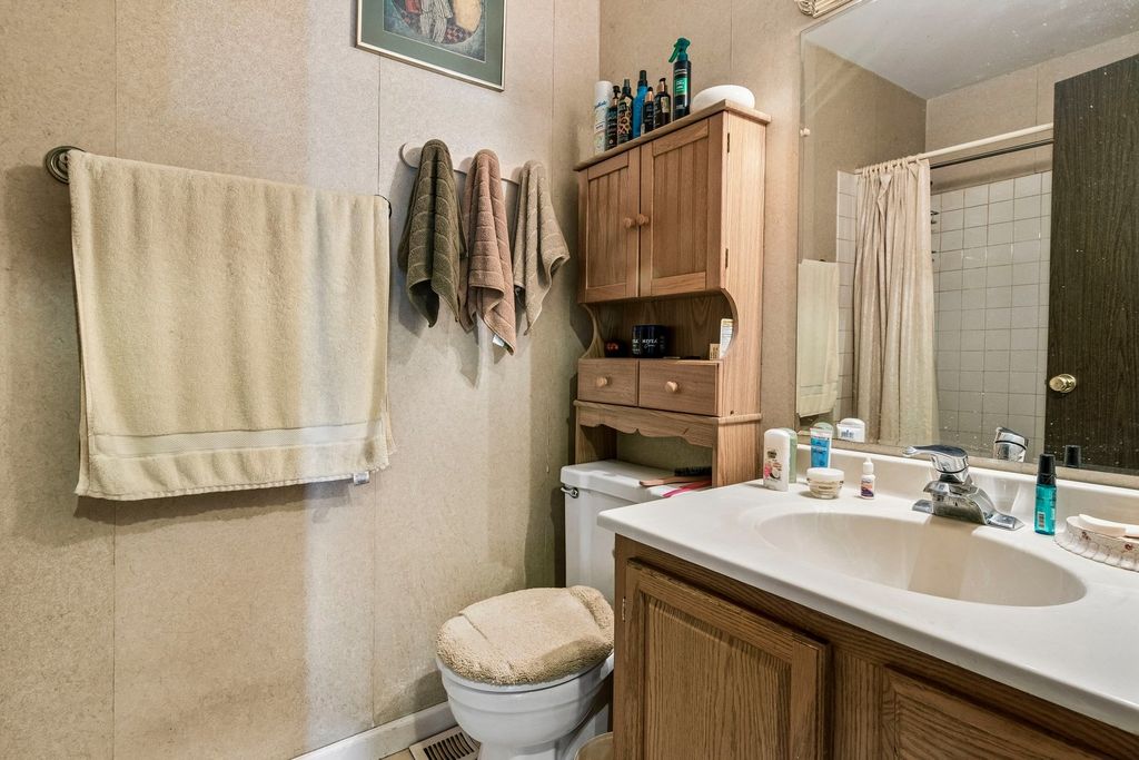 Image 12 of property listing at 1541 Cornell Place 0, Hoffman Estates, IL 60169