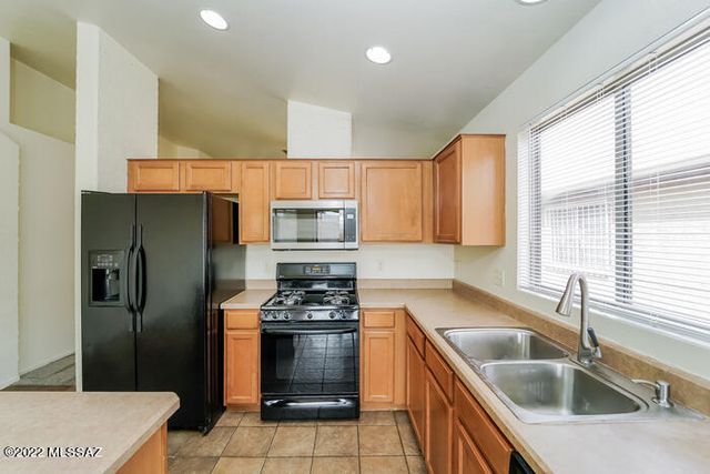 5133 S Lavender Hills Lane, Tucson, AZ 85746
