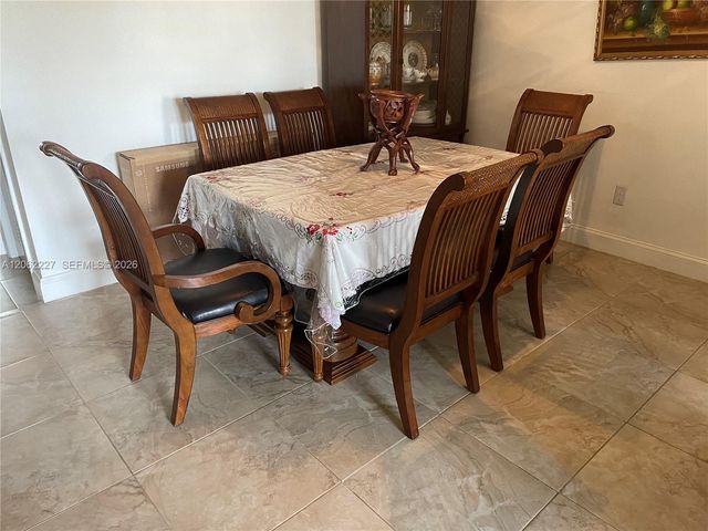 20120 NE 2nd Avenue W28, Miami Gardens, FL 33179