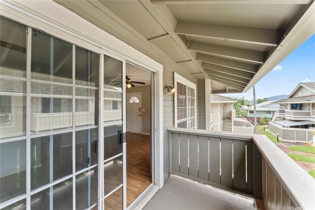 94-1083 Kepakepa Street J8, Waipahu, HI 96797