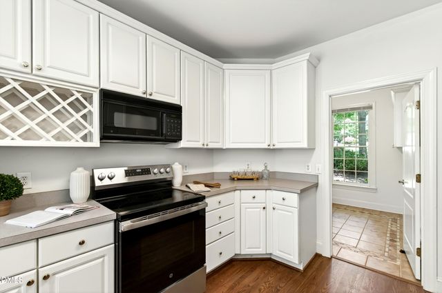 2721 Glassman Lane, Raleigh, NC 27606