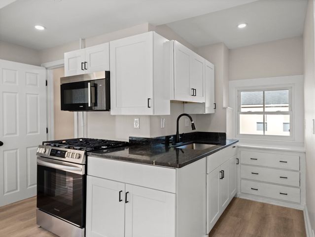 6 Solferino Street, Worcester, MA 01604