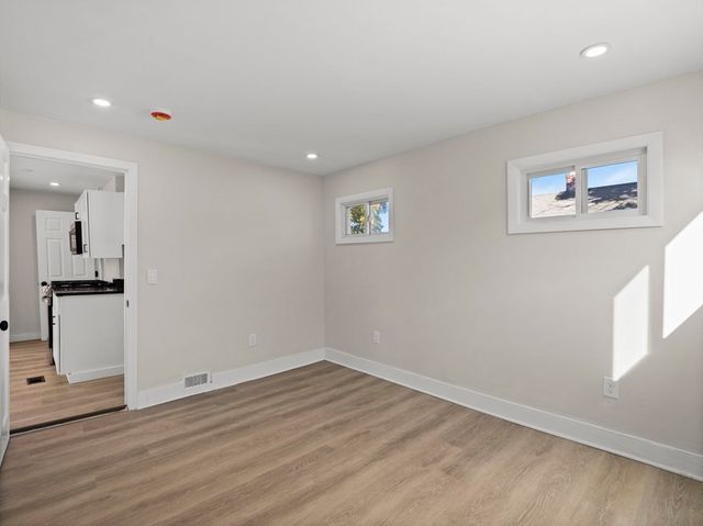 6 Solferino Street, Worcester, MA 01604