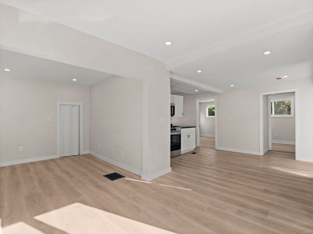 6 Solferino Street, Worcester, MA 01604