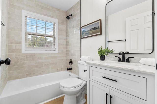 16 Barnesdale NE Way, Rome, GA 30161