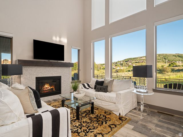 6389 E 820 S, Huntsville, UT 84317