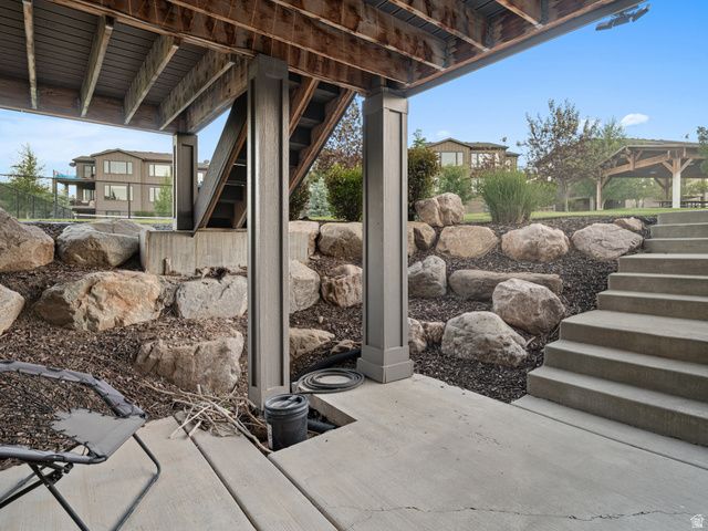 6389 E 820 S, Huntsville, UT 84317