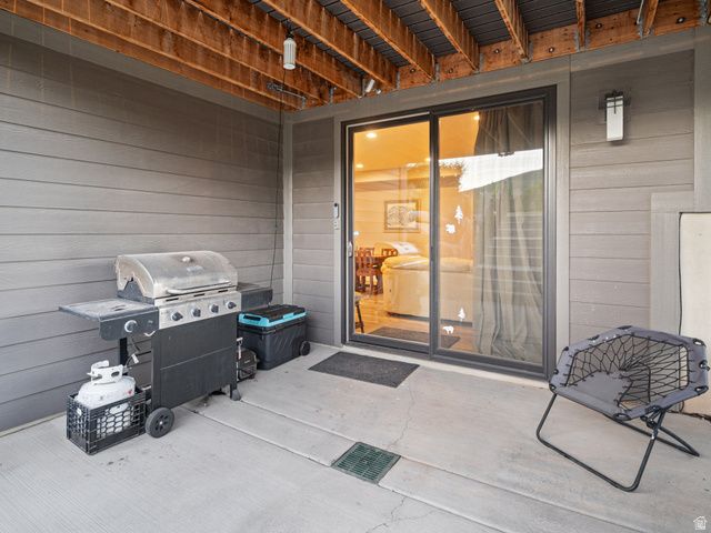 6389 E 820 S, Huntsville, UT 84317