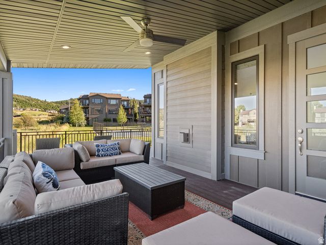 6389 E 820 S, Huntsville, UT 84317