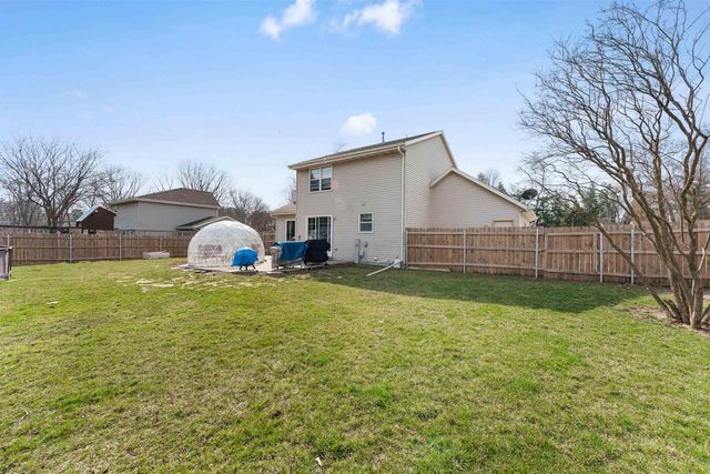 1320 Montclair Place, Fort Atkinson, WI 53538