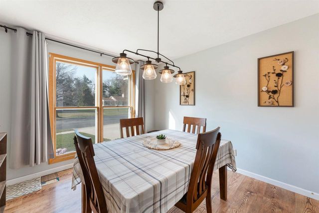 1320 Montclair Place, Fort Atkinson, WI 53538