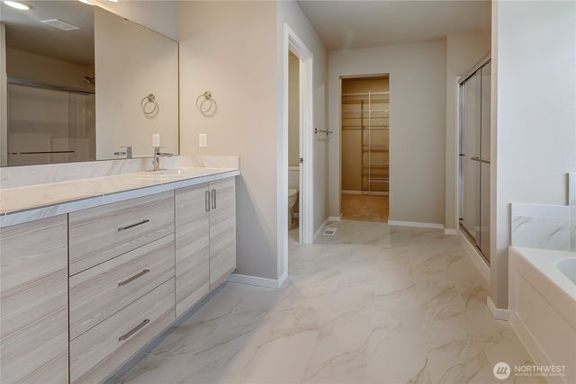 18318 37th Avenue Ct E, Tacoma, WA 98446