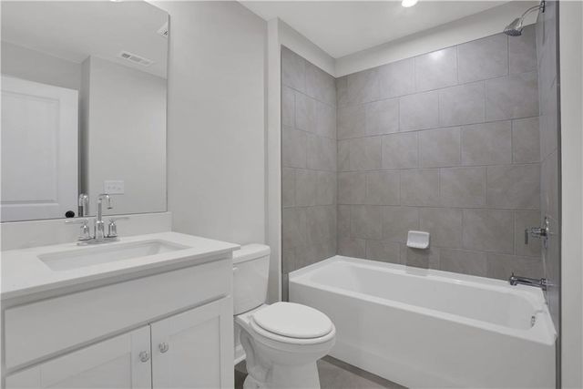 324 Sunset Hollow Street 23, Sugar Hill, GA 30518