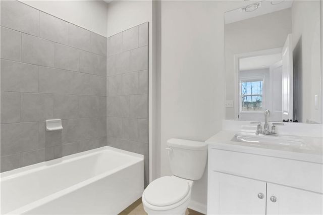 324 Sunset Hollow Street 23, Sugar Hill, GA 30518