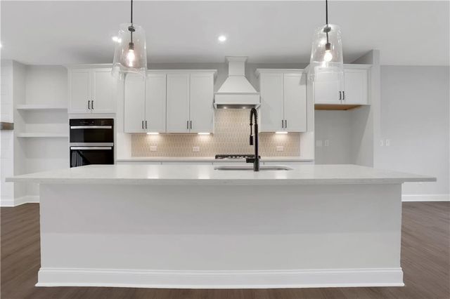 324 Sunset Hollow Street 23, Sugar Hill, GA 30518