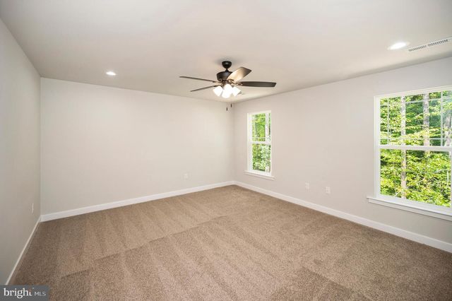 10602 GREENWOOD DR, Spotsylvania, VA 22553