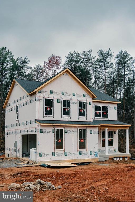 10602 GREENWOOD DR, Spotsylvania, VA 22553