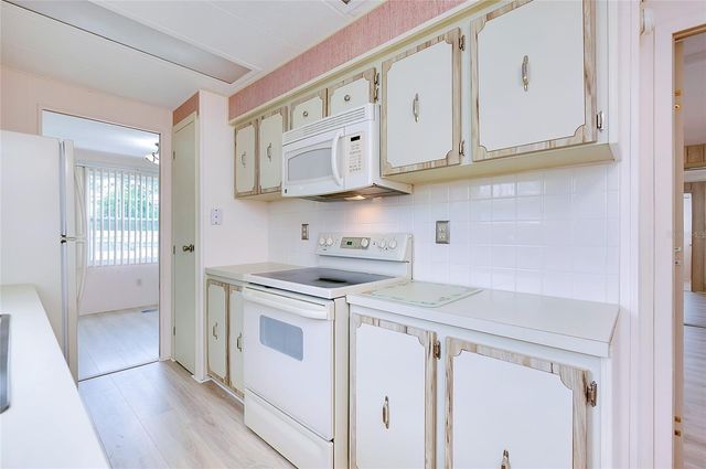 791 GLORIOSA DRIVE, Venice, FL 34293