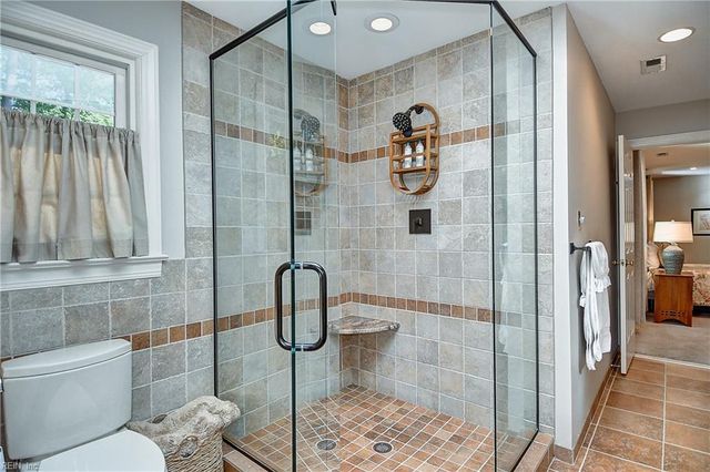 908 Kings XRS, Virginia Beach, VA 23452